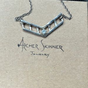 NWOT sterling silver .925 necklace